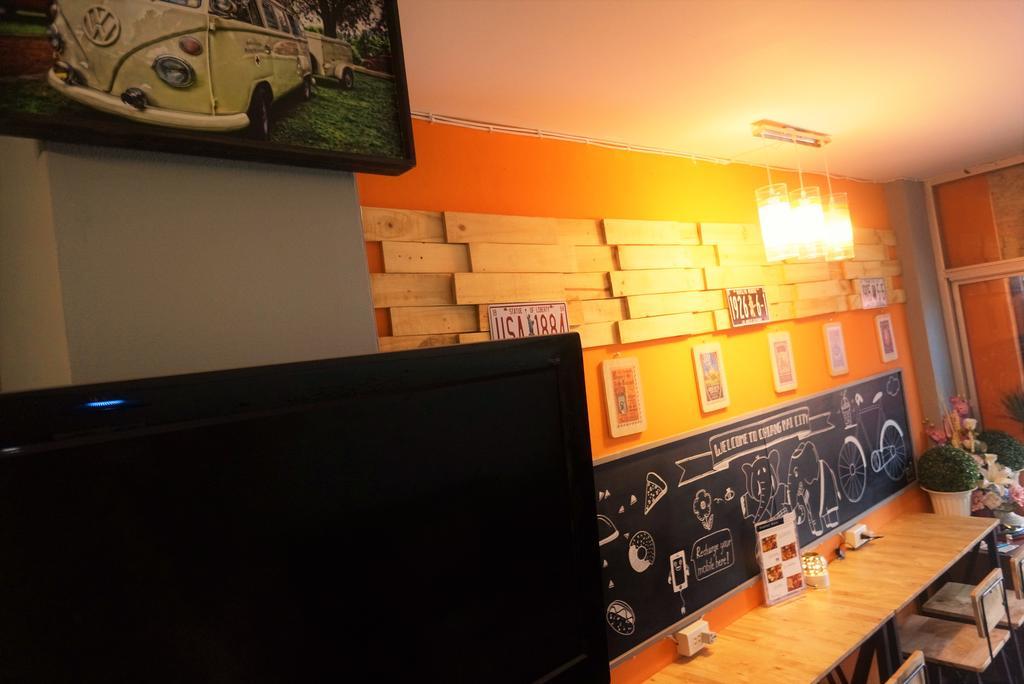 Cm City Hostel Чиангмай Экстерьер фото