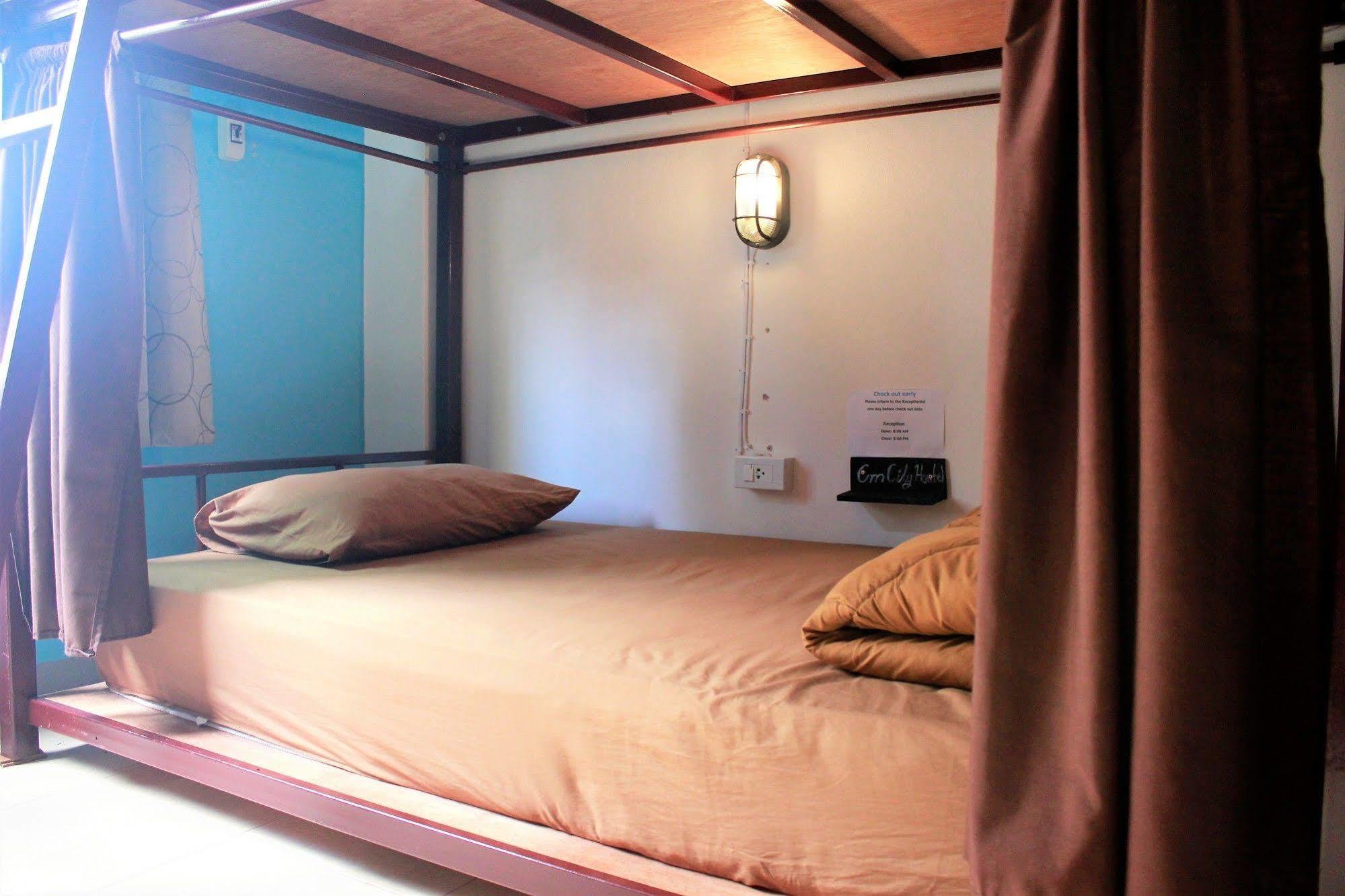 Cm City Hostel Чиангмай Экстерьер фото
